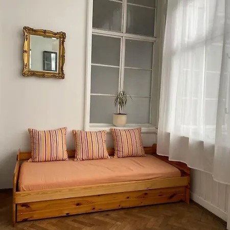 Lejlighed Geraeumige Altbauwohnung Im Zentrum Graz